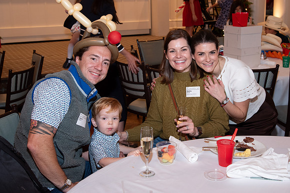 VE_2025_GINGERBREAD_PARY_0989