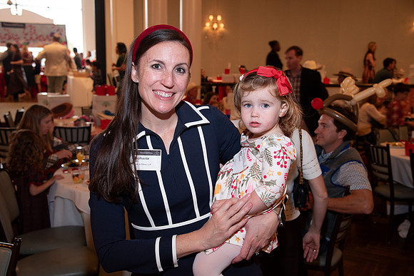 VE_2025_GINGERBREAD_PARY_0990