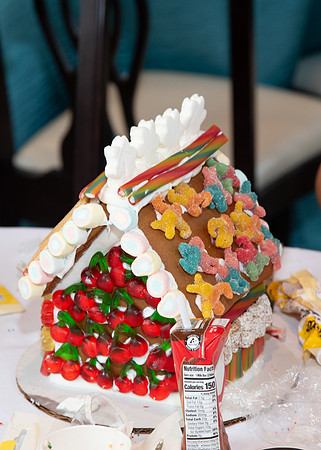 VE_2025_GINGERBREAD_PARY_1021