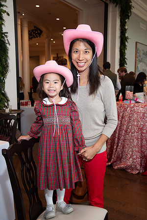 VE_2025_GINGERBREAD_PARY_1028