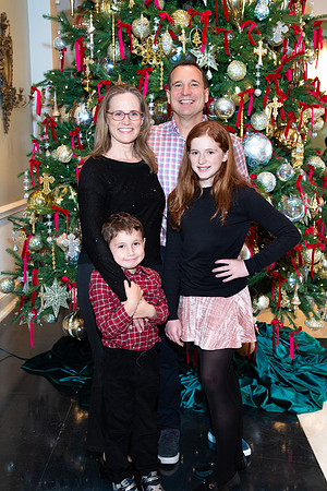 VE_2025_GINGERBREAD_PARY_1073