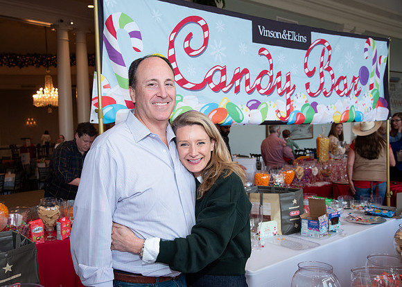VE_2025_GINGERBREAD_PARY_1088