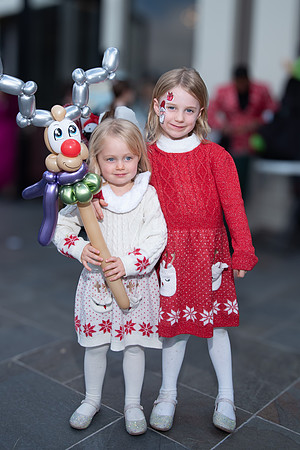VE_2025_GINGERBREAD_PARY_1095
