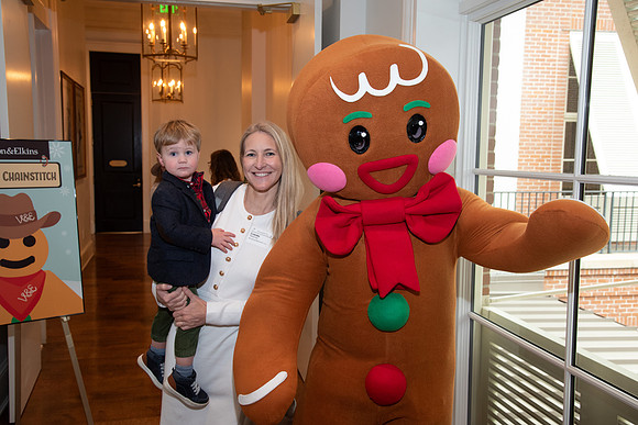VE_2025_GINGERBREAD_PARY_1166