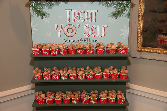 VE_2025_GINGERBREAD_PARY_1177