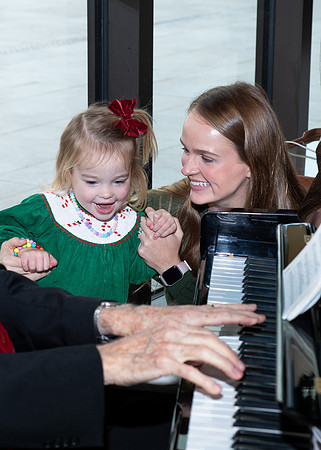 HCC_2025_CHRISTMAS_EVE_BRUNCH_086