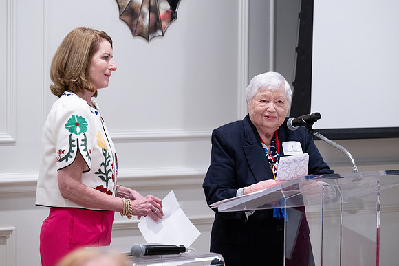 TANGLEWOOD_GARDEN_CLUB_ANNUAL_LUNCHEON_097