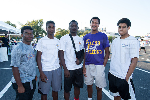 KIN_FALCON_FEAST_2014_011