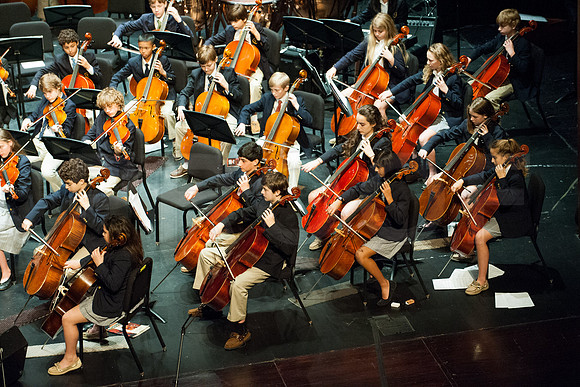 KIN_MS_US_ORCHESTRA_ENCORE_014