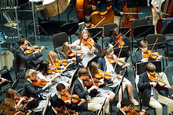 KIN_MS_US_ORCHESTRA_ENCORE_019