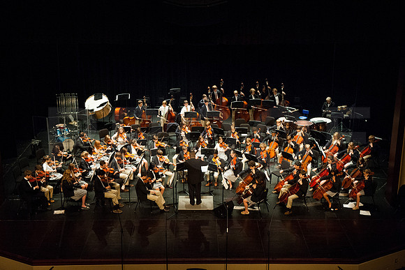 KIN_MS_US_ORCHESTRA_ENCORE_012