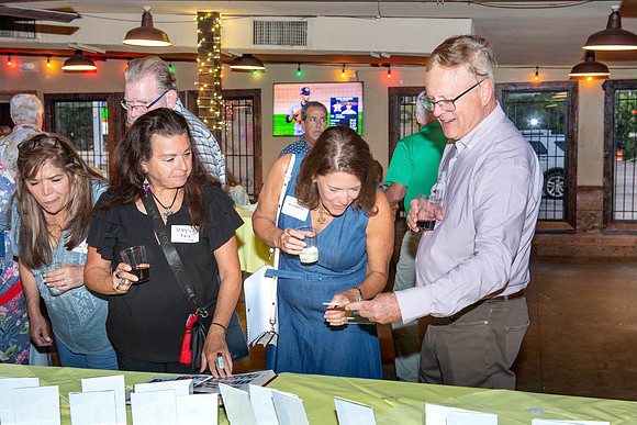 ROBERT_E_LEE_50TH_HS_REUNION_014_