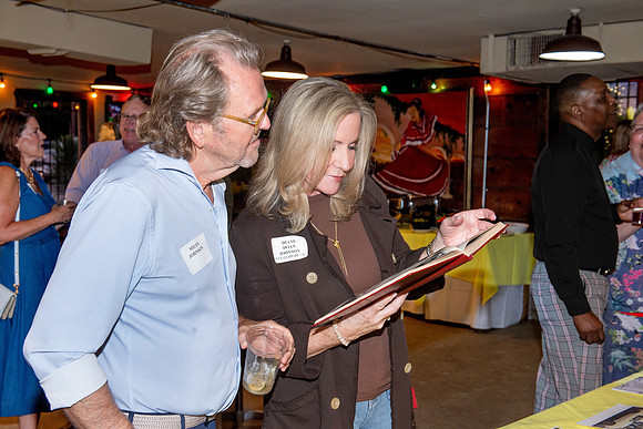 ROBERT_E_LEE_50TH_HS_REUNION_040_