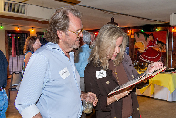 ROBERT_E_LEE_50TH_HS_REUNION_041_
