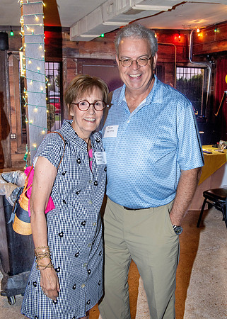 ROBERT_E_LEE_50TH_HS_REUNION_044_