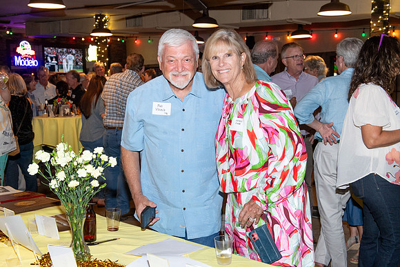 ROBERT_E_LEE_50TH_HS_REUNION_056_