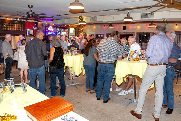 ROBERT_E_LEE_50TH_HS_REUNION_057_