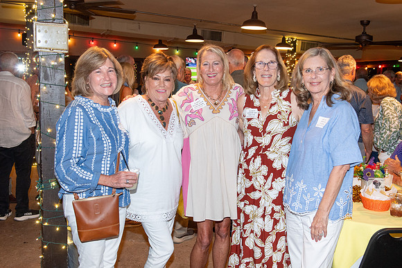 ROBERT_E_LEE_50TH_HS_REUNION_071_