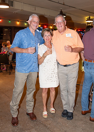 ROBERT_E_LEE_50TH_HS_REUNION_075_