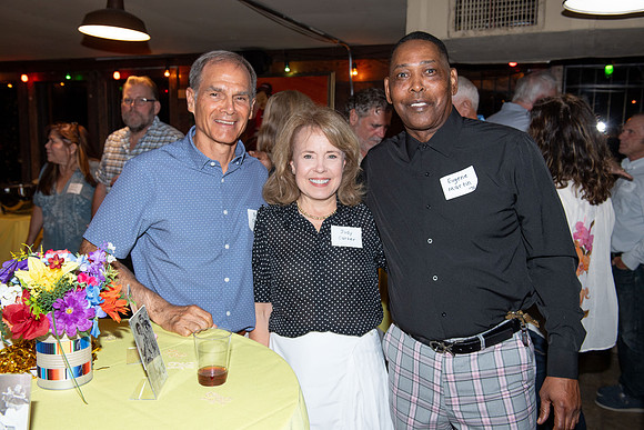 ROBERT_E_LEE_50TH_HS_REUNION_085_