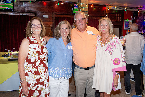 ROBERT_E_LEE_50TH_HS_REUNION_094_