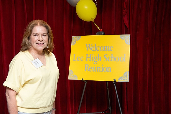 ROBERT_E_LEE_50TH_HS_REUNION_097_
