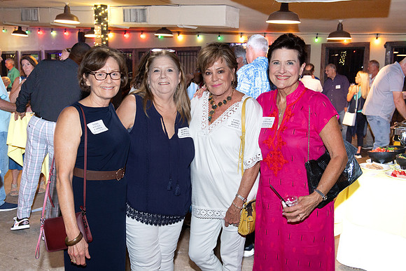ROBERT_E_LEE_50TH_HS_REUNION_105_
