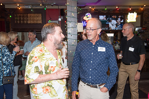 ROBERT_E_LEE_50TH_HS_REUNION_125_