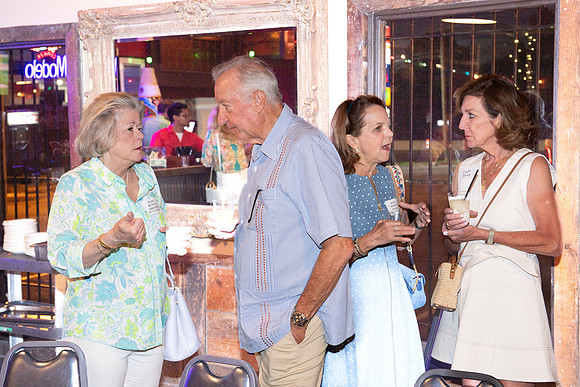 ROBERT_E_LEE_50TH_HS_REUNION_126_