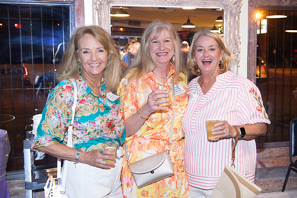 ROBERT_E_LEE_50TH_HS_REUNION_137_