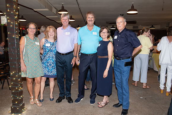 ROBERT_E_LEE_50TH_HS_REUNION_180_