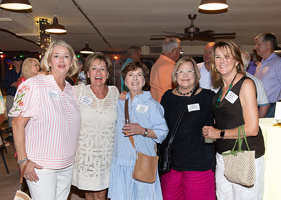 ROBERT_E_LEE_50TH_HS_REUNION_205_