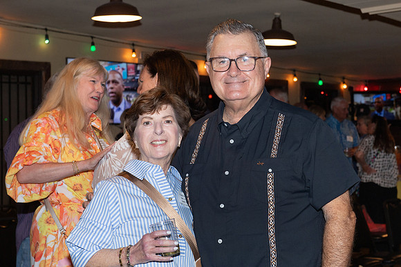 ROBERT_E_LEE_50TH_HS_REUNION_206_