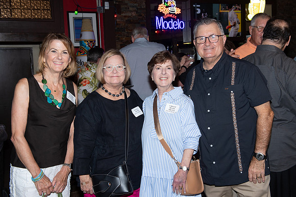 ROBERT_E_LEE_50TH_HS_REUNION_208_