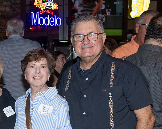 ROBERT_E_LEE_50TH_HS_REUNION_210_