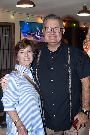 ROBERT_E_LEE_50TH_HS_REUNION_214_