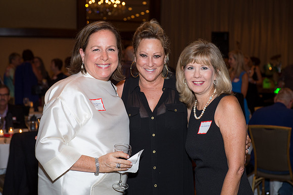 MHS_1977_40TH_REUNION_104