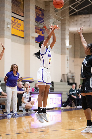 KIN_GVARBB_VS_BISHOP_LYNCH_155