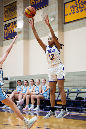 KIN_GVARBB_VS_ST_ANDREWS_SENIOR_NIGHT_083
