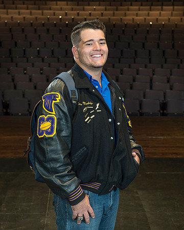 SENIOR_PORTAITS_03