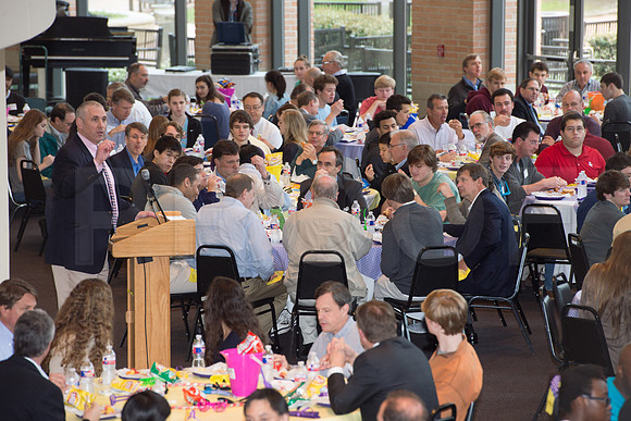 KIN_FATHER_SENIOR_LUNCH_013