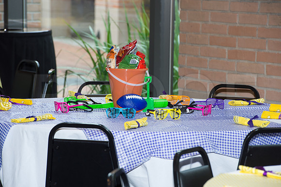 KIN_FATHER_SENIOR_LUNCH_003