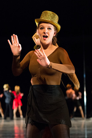 KIN_CHORUS_LINE_MONDAY_092