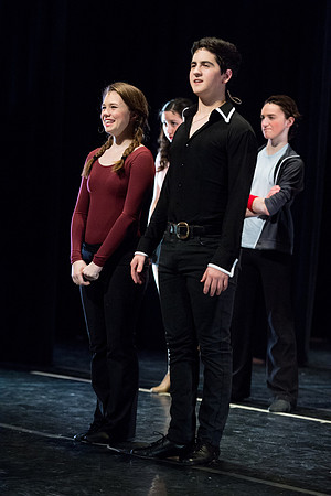 KIN_CHORUS_LINE_MONDAY_228