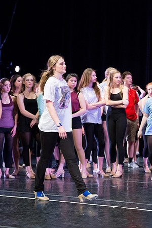 KIN_CHORUS_LINE_MONDAY_342
