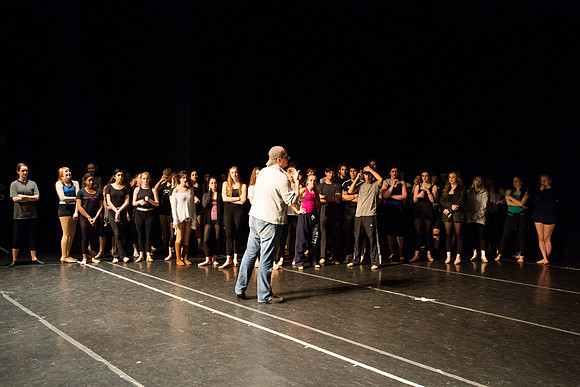 KIN_CHORUS_LINE_MONDAY_158