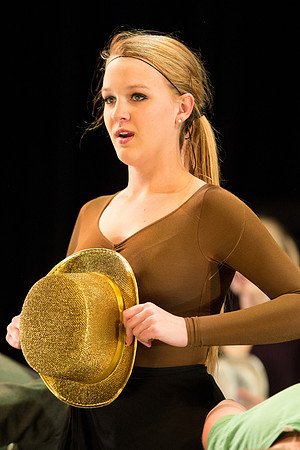 KIN_CHORUS_LINE_MONDAY_072