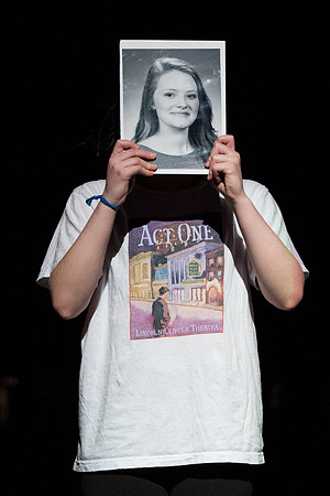 KIN_CHORUS_LINE_MONDAY_348