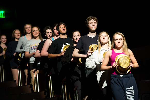 KIN_CHORUS_LINE_MONDAY_050