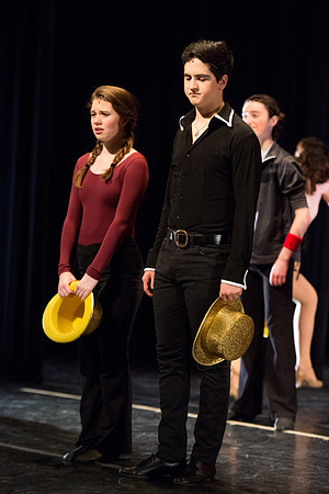 KIN_CHORUS_LINE_MONDAY_045